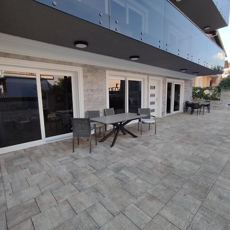 Luxury Apartments-La Dino Maky Водице Номер фото