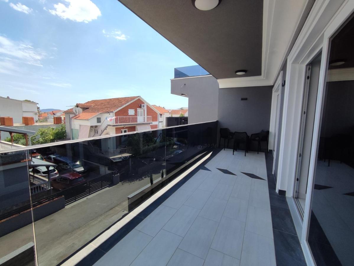 Luxury Apartments-La Dino Maky Водице Экстерьер фото