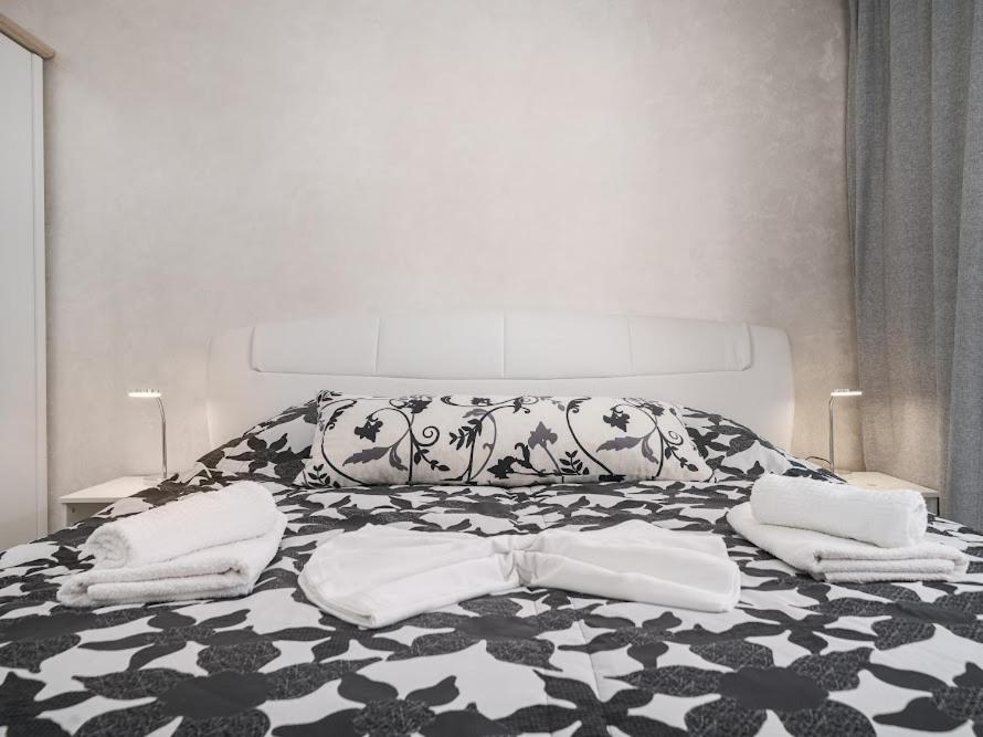Luxury Apartments-La Dino Maky Водице Номер фото
