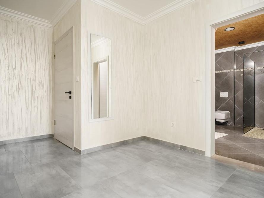 Luxury Apartments-La Dino Maky Водице Номер фото