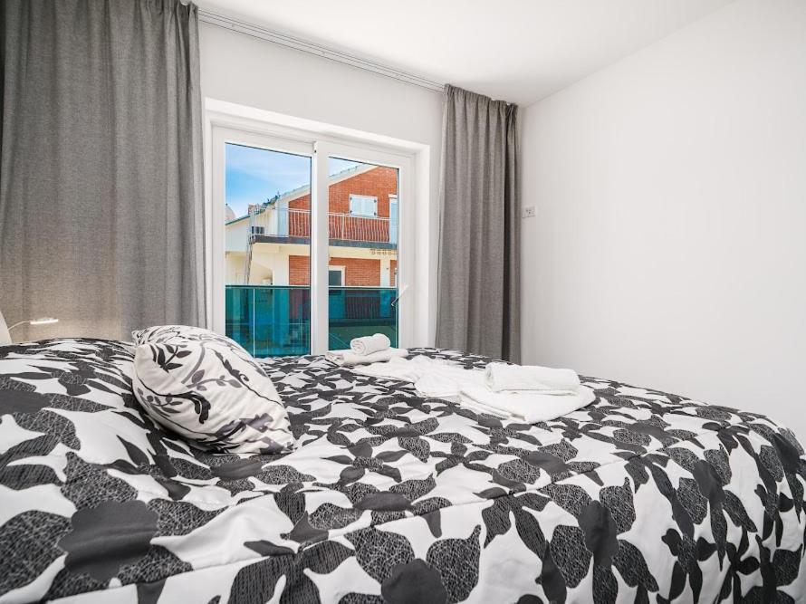 Luxury Apartments-La Dino Maky Водице Номер фото